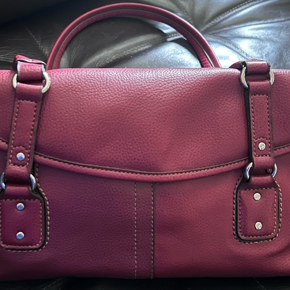 Relic Red Leather Shoulder Bag with silver rivet detail, 2straps,magnetic close. - Picture 9 of 9